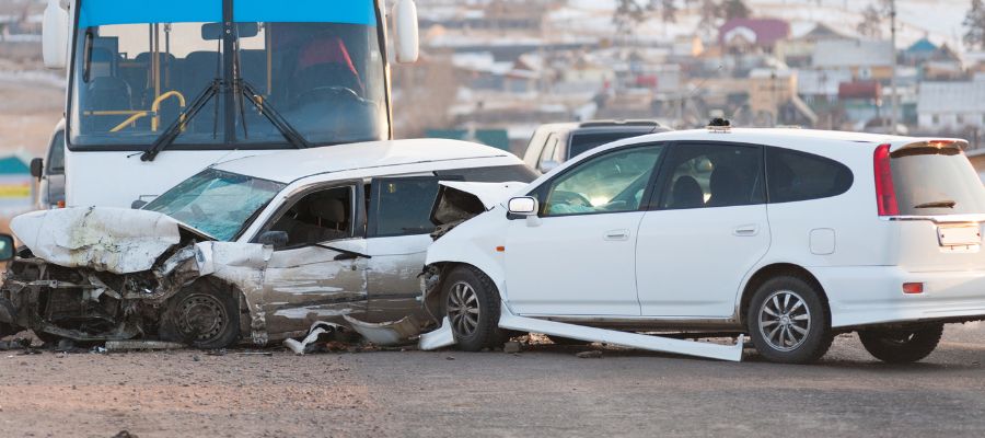 car colliding into side of another car